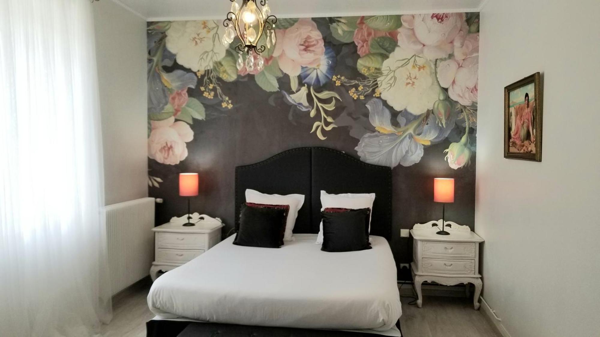 La Maison Blanche Bed & Breakfast Blaye