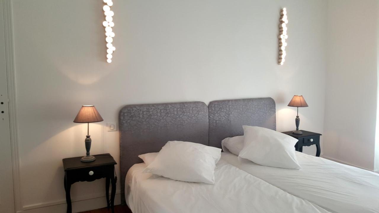 La Maison Blanche Bed & Breakfast Blaye