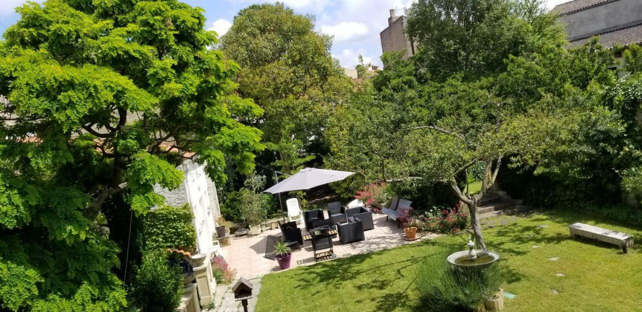 Bed & Breakfast La Maison Blanche 4*